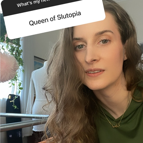 Meet your Posher - Picture 8 of 8